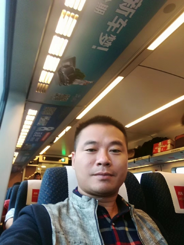 等爱的人的第一张照片--永泰交友网