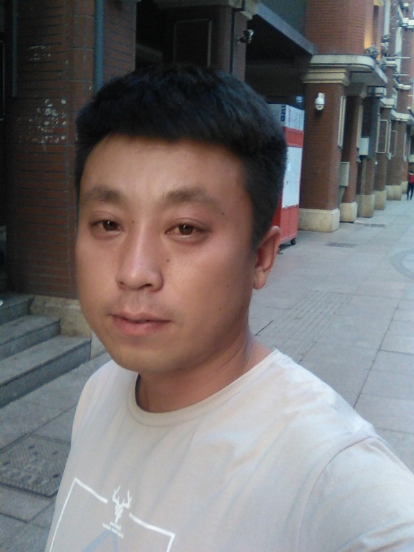 冰冷的心的第一张照片--永泰交友网