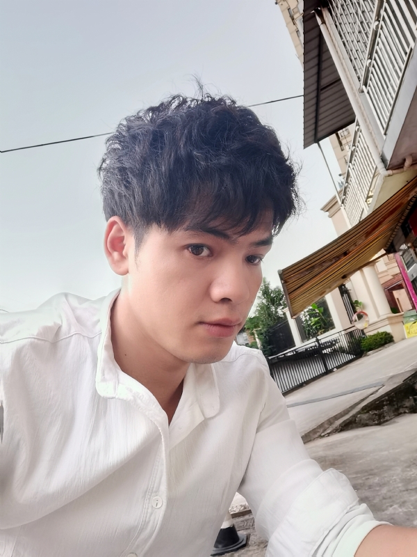 幕后老板的第二张照片--永泰交友网