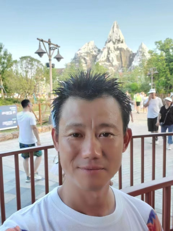 艾氏涂料博的第一张照片--永泰交友网