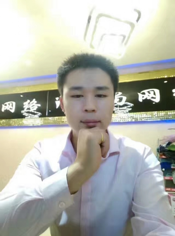 沉默寡言的第一张照片--永泰交友网